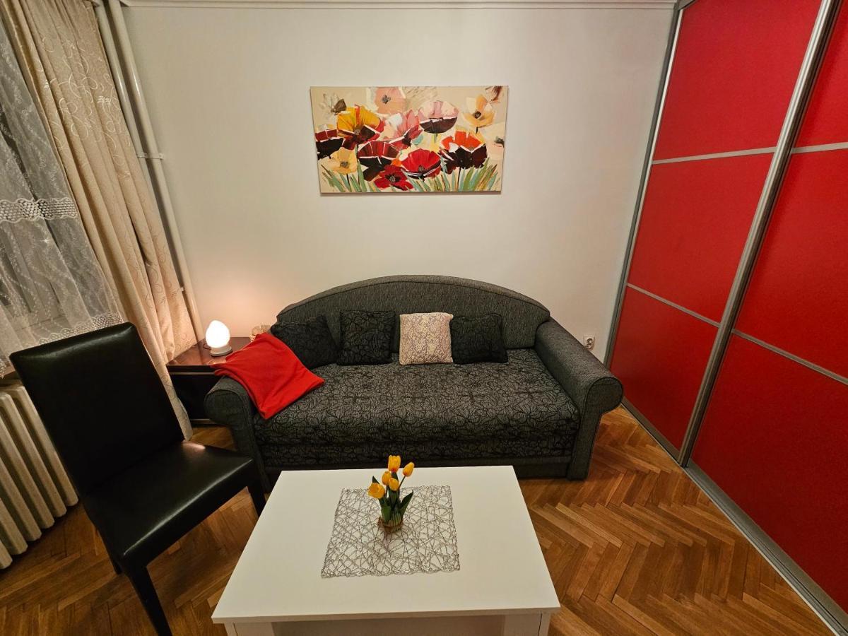 Slavija Apartment เบลเกรด ภายนอก รูปภาพ